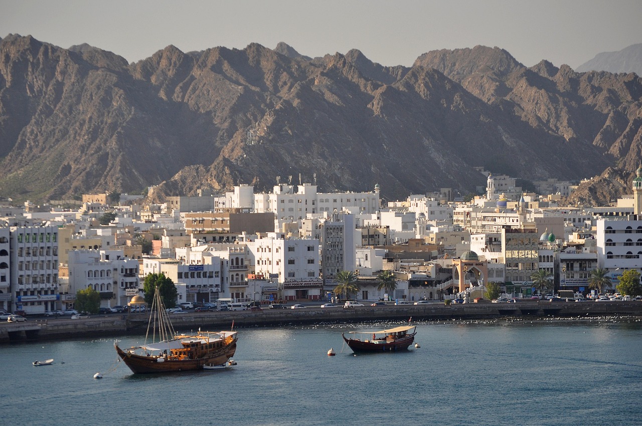 bhart9070-muscat-2455049_1280